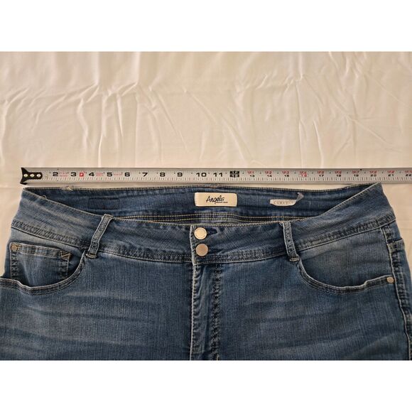 Angels Curvy Bermuda Shorts Women 20W Blue High Rise Summer Resort - Picture 4 of 8